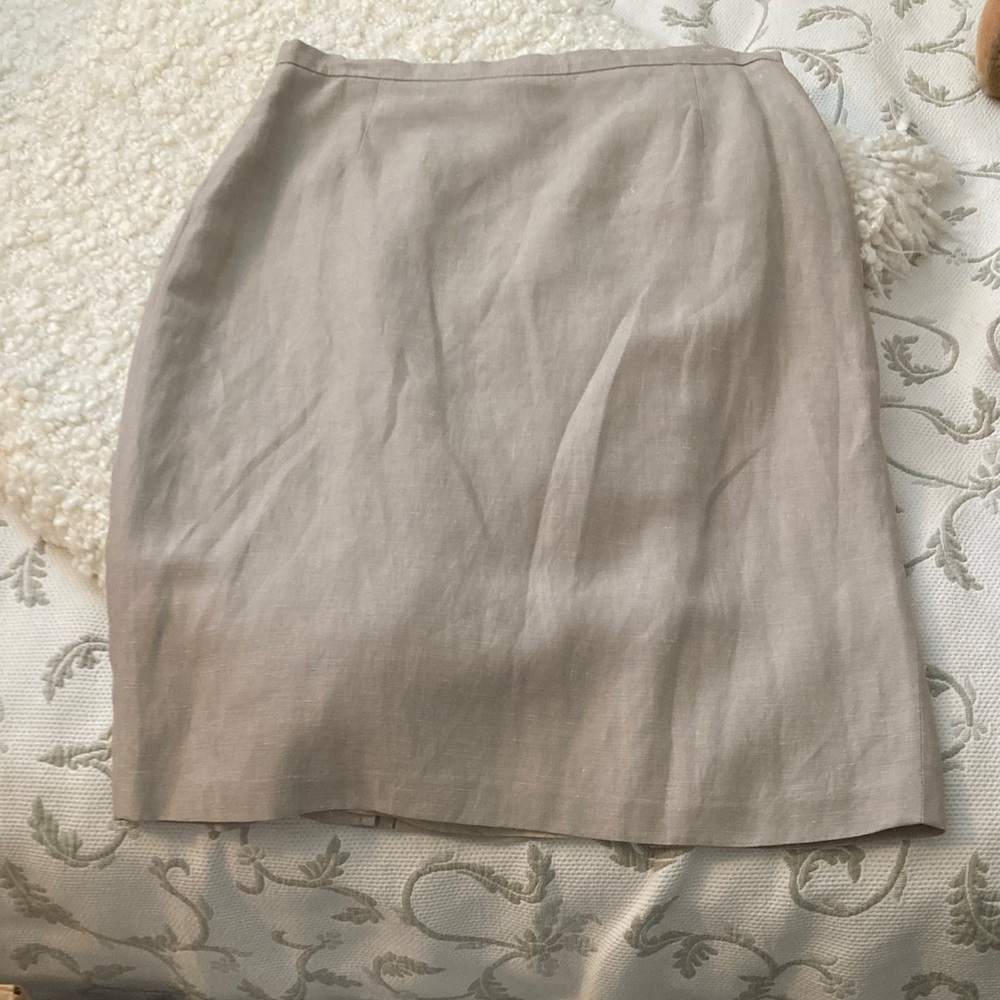 Max Mara wool, linen, silk skirt US size 6-8
